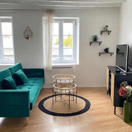 Charmant Studio A Etampes Apartment Exterior photo