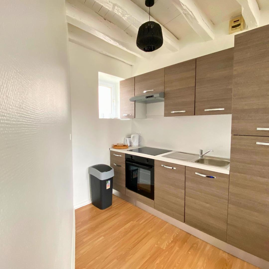 Charmant Studio A Etampes Apartment Exterior photo