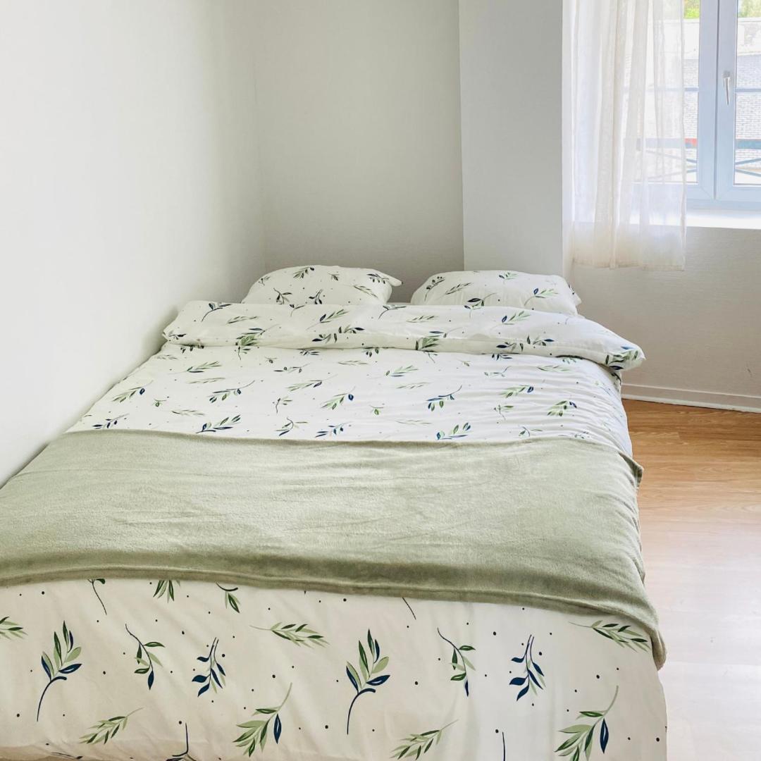 Charmant Studio A Etampes Apartment Exterior photo